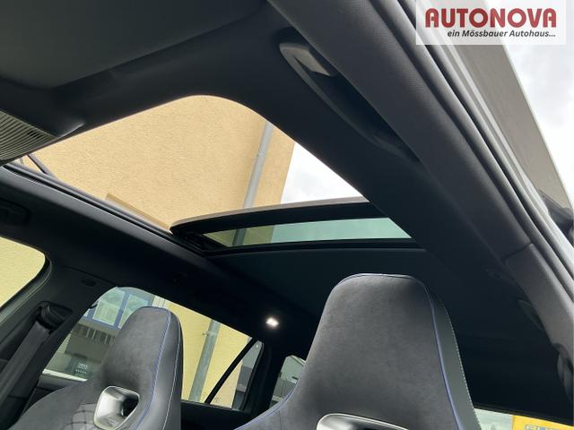Volkswagen / Passat Variant / Grau / R-Line / Diabasgrau / , Beispielbilder, ggf. teilweise mit Sonderausstattung