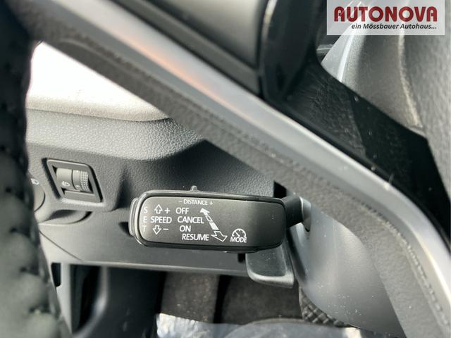 Skoda / Kamiq / Wei&szlig; / Top Selection / Moon White / , Beispielbilder, ggf. teilweise mit Sonderausstattung