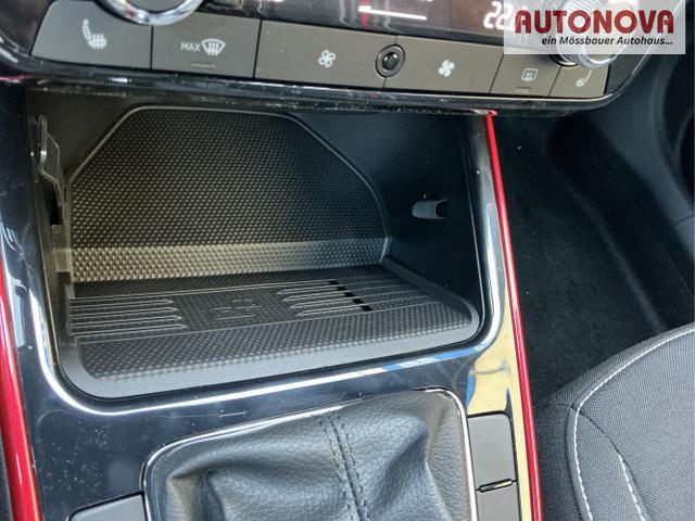 Skoda / Fabia / Rot / Classic+AHK / Velvet Red /Black Magic / , Beispielbilder, ggf. teilweise mit Sonderausstattung