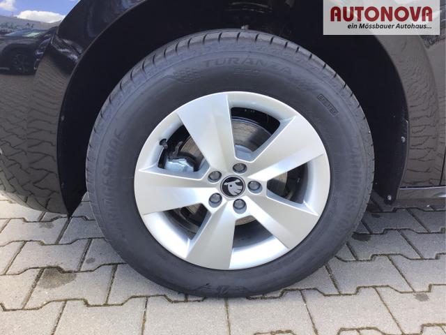 Skoda / Kamiq / Schwarz / Classic+AHK / Black Magic / , Beispielbilder, ggf. teilweise mit Sonderausstattung