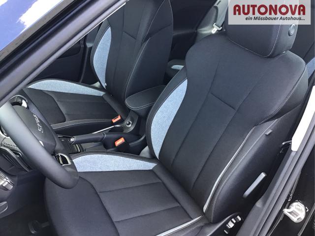 Skoda / Kamiq / Schwarz / Classic+AHK / Black Magic / , Beispielbilder, ggf. teilweise mit Sonderausstattung