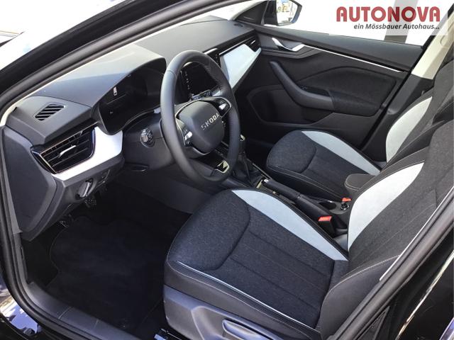 Skoda / Kamiq / Schwarz / Top Selection +AHK / Black Magic / , Beispielbilder, ggf. teilweise mit Sonderausstattung