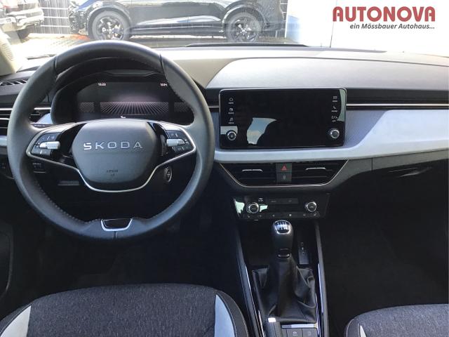 Skoda / Kamiq / Schwarz / Top Selection +AHK / Black Magic / , Beispielbilder, ggf. teilweise mit Sonderausstattung