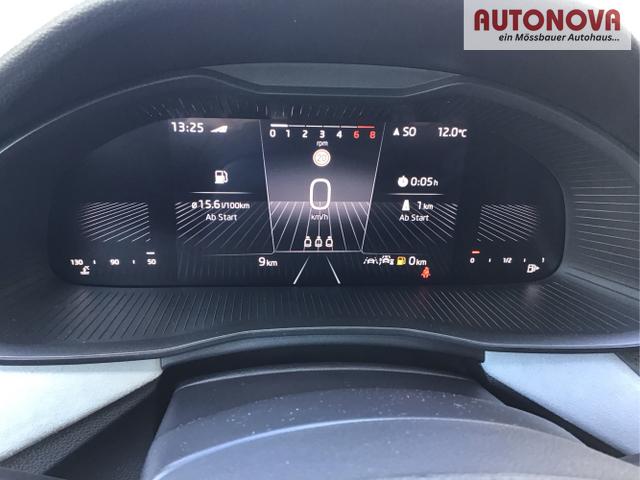 Skoda / Kamiq / Schwarz / Top Selection +AHK / Black Magic / , Beispielbilder, ggf. teilweise mit Sonderausstattung