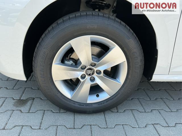 Skoda / Kamiq / Wei&szlig; / Classic / White Candyl / , Beispielbilder, ggf. teilweise mit Sonderausstattung