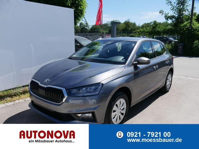 Skoda Fabia - Selection 1.0 TSI *NAVI-&Uuml;BER-SMARTLINK*PDC-HI*LED*SHZ*KLIMA*RADIO