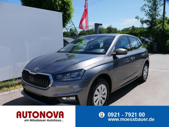 Skoda Fabia - Selection 1.0 TSI *NAVI-&Uuml;BER-SMARTLINK*PDC-HI*LED*SHZ*KLIMA*RADIO