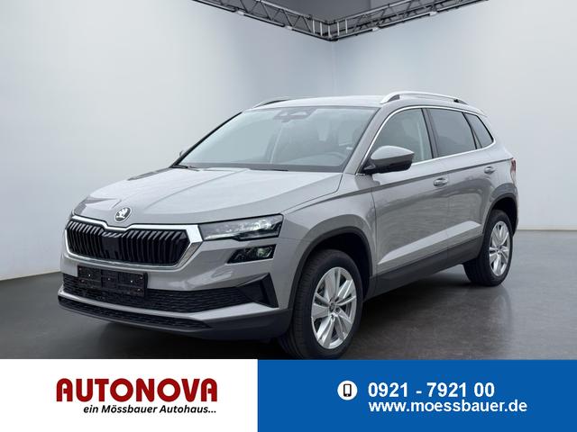 Skoda Karoq - Extra Plus 2,0 TDI DSG 2Zoklima 2xEinparkhilfe AHK Kamera Sitzheizung beheiztes Lenkrad