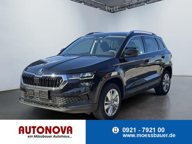 Skoda Karoq - Extra Plus 1,5 TSI DSG 2Zoklima 2xEinparkhilfe AHK Kamera Sitzheizung beheiztes Lenkrad