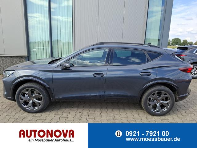 Cupra Formentor - Basis 1.5 eTSI 150PS DSG (AUTOMATIK), ANH&Auml;NGERKUPPLUNG, KESSY, ALARM, R&Uuml;CKFAHRKAMERA, ELEKTR. HECKKLAPPE, 18" Alu, Sitzheizung, M-Lederlenkrad beheizt, 3-Zonen-Climatronic, Parksensoren vorne/hinten, ACC-Tempomat, Digitales Cockpit 10", Radio 12,9"+Full-Link