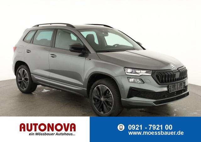 Skoda Karoq - Sportline 4x4 2.0 TDI DSG Sportline, Pano, AHK, Navi, Matrix, AreaView, Side, Kamera, el. Klappe, FS-beheizbar, Winter