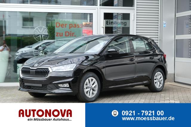 Skoda Fabia - Selection 1.0 LED Kamera App-Navi PDC v+h Winterpaket