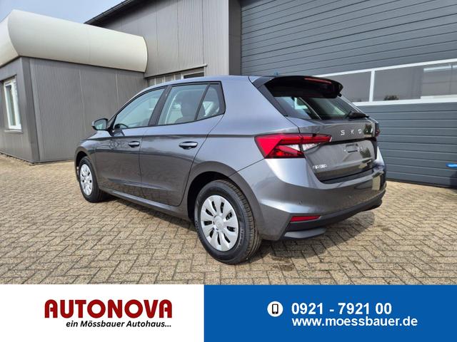 Skoda Fabia - 1.0 TSI 95PS Selection 5-t&uuml;rig R&uuml;ckf.Kamera Parksensoren Sitzheizung Multifunktionslenkrad Klima Skoda-Radio Bluetooth Touchscreen Tempomat Nebelsch. Apple CarPlay + Android Auto