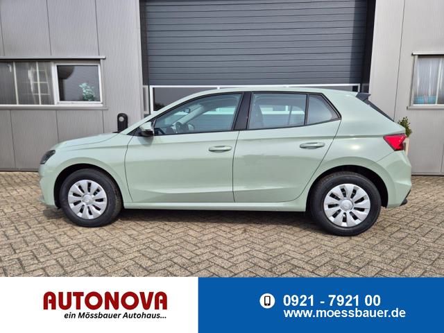 Skoda Fabia - 1.0 TSI 95PS Selection 5-t&uuml;rig R&uuml;ckf.Kamera Parksensoren Sitzheizung Multifunktionslenkrad Klima Skoda-Radio Bluetooth Touchscreen Tempomat Nebelsch. Apple CarPlay + Android Auto