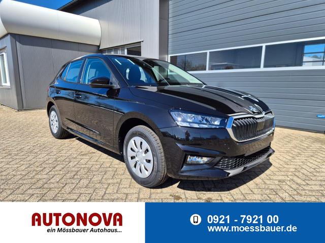 Skoda Fabia - 1.0 TSI 95PS Selection 5-t&uuml;rig R&uuml;ckf.Kamera Parksensoren Sitzheizung Multifunktionslenkrad Klima Skoda-Radio Bluetooth Touchscreen Tempomat Nebelsch. Apple CarPlay + Android Auto