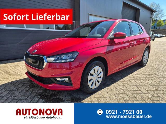 Skoda Fabia - 1.0 TSI 95PS Selection 5-t&uuml;rig R&uuml;ckf.Kamera Parksensoren Sitzheizung Multifunktionslenkrad Klima Skoda-Radio Bluetooth Touchscreen Tempomat Nebelsch. Apple CarPlay + Android Auto