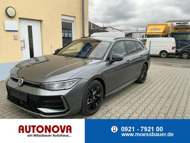 Volkswagen Passat Variant - R-Line 4WD Standh. P.-Dach Black Style P. Navi Head-UP Matrix-LED ACC