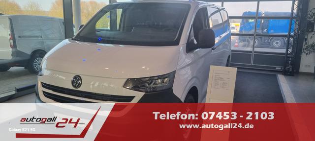 Volkswagen T7 Kastenwagen - Kurzer Radstand 2.0 TDI 81 kW 6-G.,Klima, AHK Vorbereit. Heckfl&uuml;gelt&uuml;ren, Fahrersitzpaket, Beifahrerdoppelsitzbank , Reserverad, Ganzjahresreifen ,Holzbodenbelag und hohe Seitenverkleidung im Laderaum, Au&szlig;enspiegel elektr. klappbar, 70 L Tank, sofort ab Lager