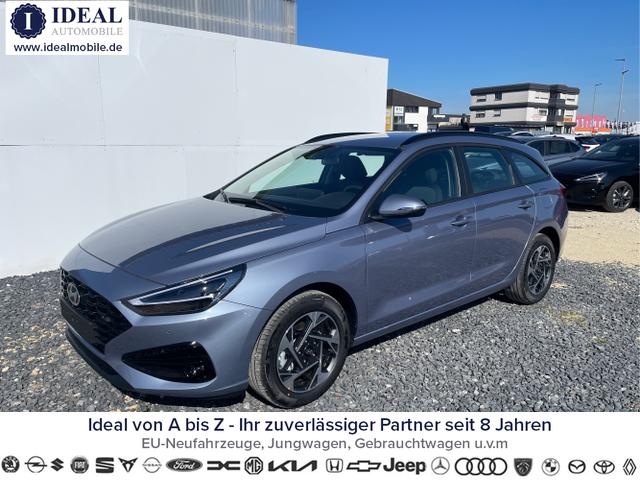 Hyundai i30 Kombi - STYLE NAVI SHZ RFK PDC v+h