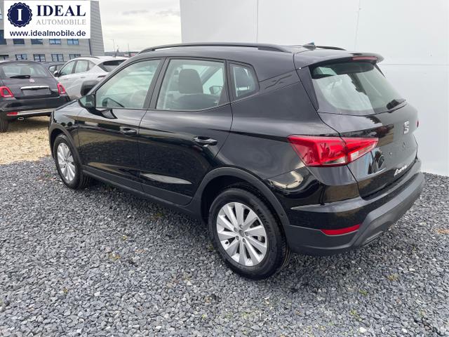 Seat / Arona / Weiß / / / 