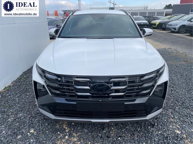 Hyundai / TUCSON FACELIFT / Weiß / / / 