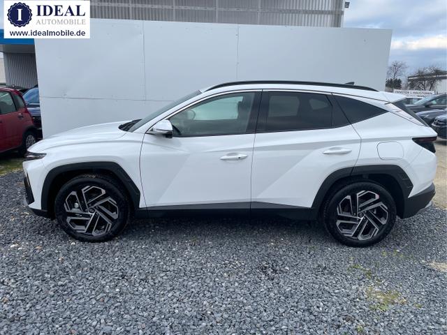 Hyundai / TUCSON FACELIFT / Weiß / / / 