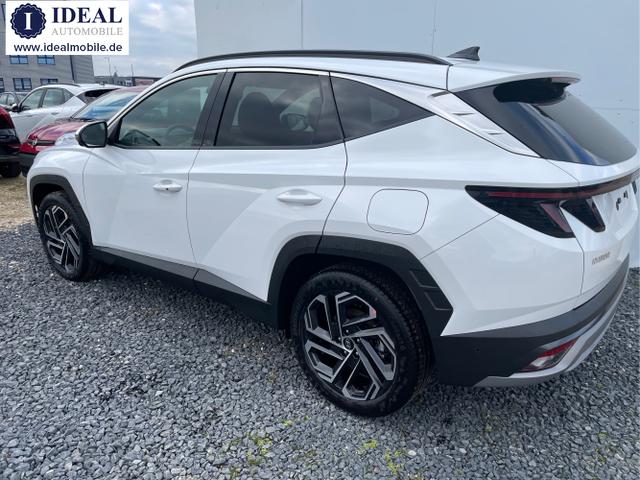 Hyundai / TUCSON FACELIFT / Weiß / / / 