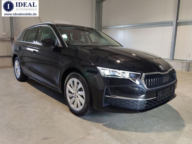 Skoda / Octavia Combi / Schwarz / / / 
