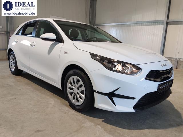 Kia / Ceed Sportswagon / Weiß / / / 
