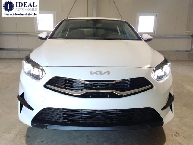 Kia / Ceed Sportswagon / Weiß / / / , Beispielbilder, ggf. teilweise mit Sonderausstattung