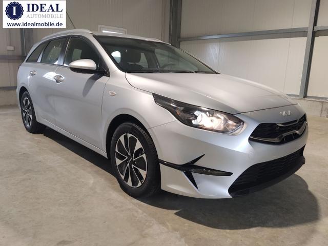 Kia / Ceed Sportswagon / Silber / / / , Beispielbilder, ggf. teilweise mit Sonderausstattung