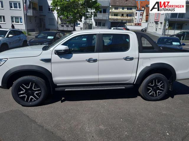 JAC Motors / T8 Pick Up Doppelkabine / Weiß / Pro / / 