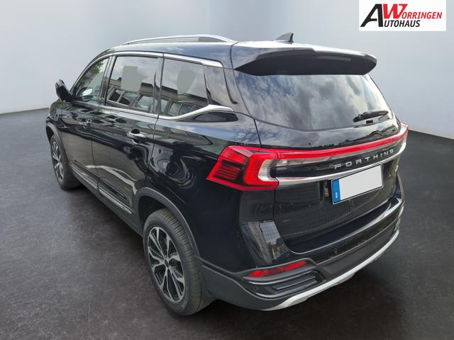 DFM / DFM Forthing 3 / Schwarz / / / 