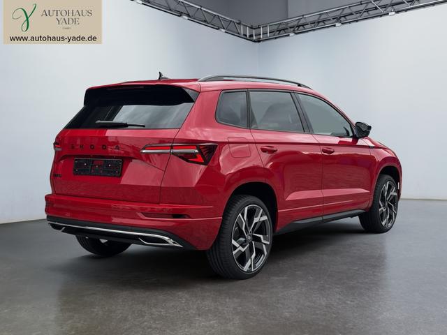 Neue Skoda Karoq Sportline top Austastung 