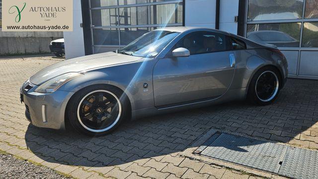Nissan 350Z Coupe 
