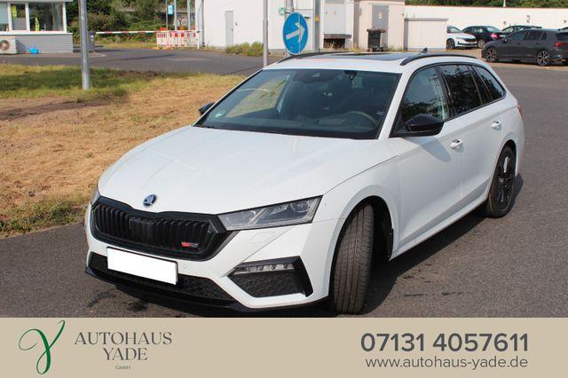 Skoda Octavia Combi - RS 4x4 *Panorama*4xSHZ*HUD*ACC*AHK