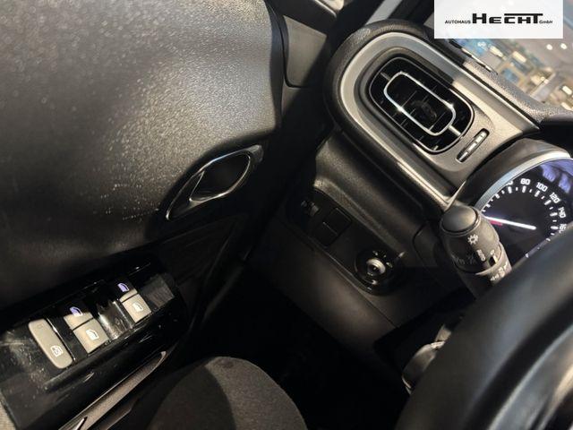 Citroën C3 Pure Tech83 Shine Pack *Kamera *Navi *Klimaa. 