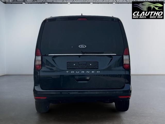  Ford Grand Tourneo Titanium