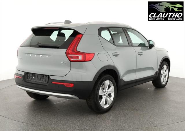 Volvo XC40 Core 2WD B3 Mild-Hybrid Core, Navi, LED, Winter, Kamera, el. Klappe 