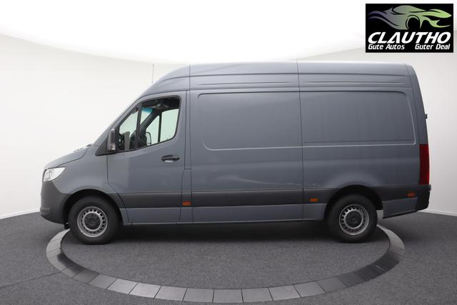 Mercedes-Benz 317 CDI Sprinter Standard HA 9G-TRONIC PRO L2H2 