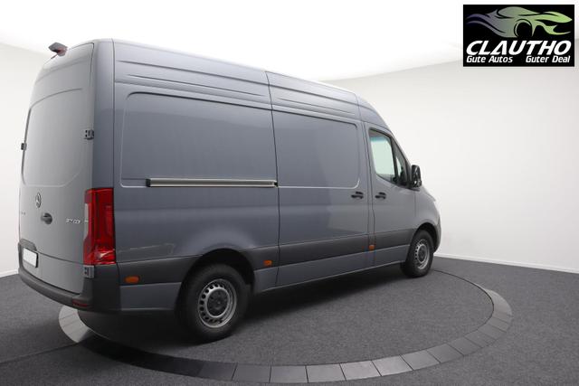 Mercedes-Benz 317 CDI Sprinter Standard HA 9G-TRONIC PRO L2H2 