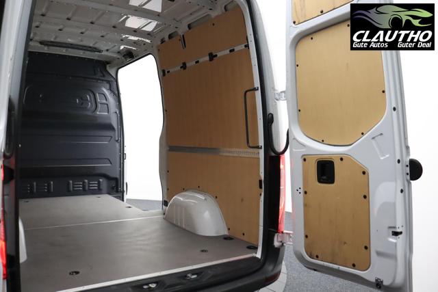 Mercedes-Benz 317 CDI Sprinter Standard HA 9G-TRONIC PRO L2H2 