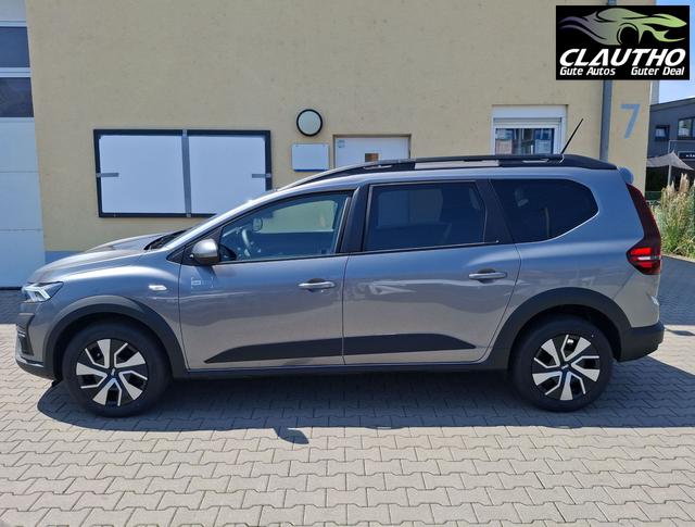 Dacia / Jogger / Grau / Expression / Schiste Grey / 