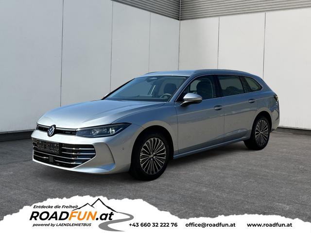 Volkswagen Passat Variant - Elegance DSG+AHK+NAVI+MATRIX+MASSAGE+ACC+KAMERA