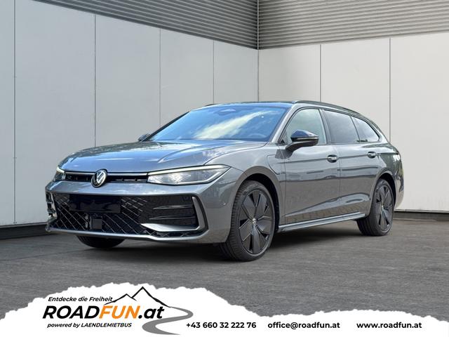 Volkswagen Passat Variant - R-Line Edition Plus LEDER+PANO+AHK+MATRIX+eHK+360 KAM+NAVI+HUD