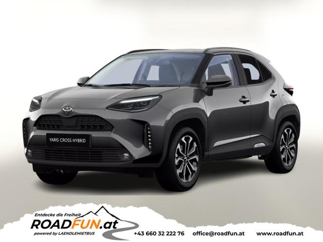 Toyota Yaris Cross - LED Nav Smartkey 17" Privacy ACC