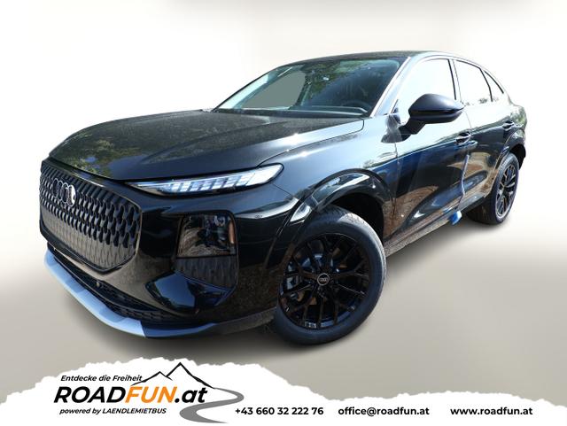 Audi Q3 Sportback - Intense Tech LED+ KlimaP PrivG MMI+ 18Z eHK