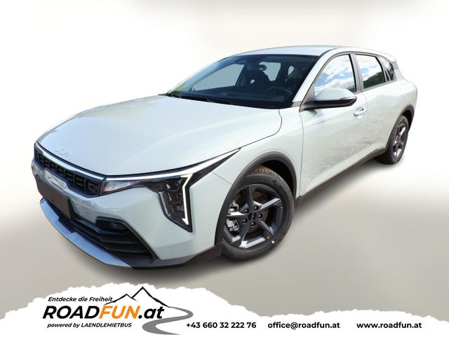 Kia K4 - MT SHZ ACC Nav LED Kam Keyl 2xPDC LM16 CarPl