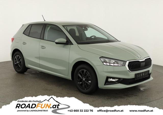 Skoda Fabia - Selection 1.0 TSI 130 Jahre, LED, Kamera, Winter, Sunset, 15-Zoll