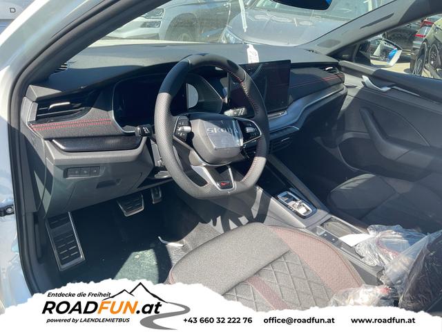 Skoda Octavia Combi - 2.0 TSI 195 kW RS DSG, Pano, Standheizung, AHK, Navi, Matrix, Canton, Side, Winter, 5 J.-Garantie